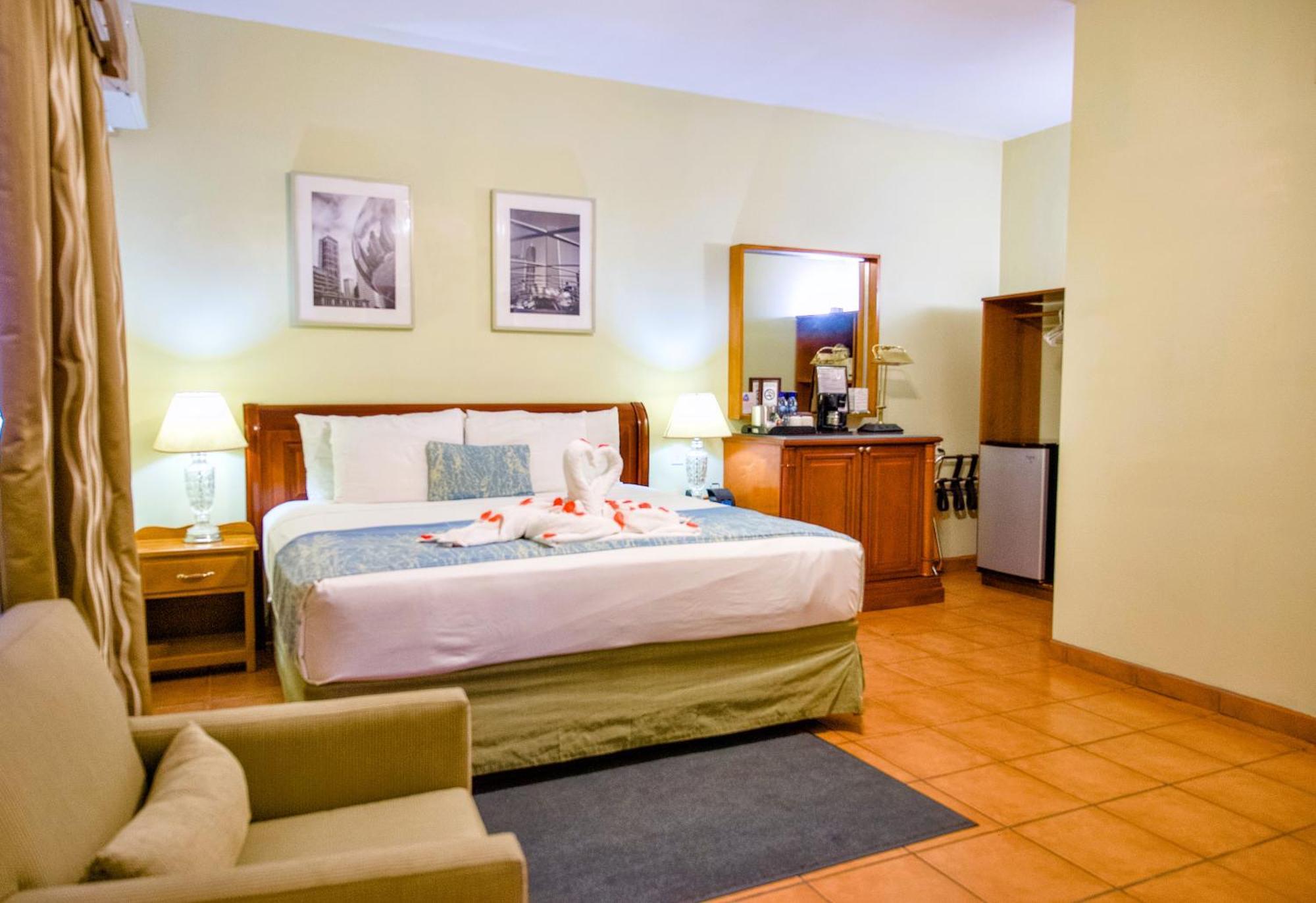Rolson Hotel San Ignacio Bagian luar foto