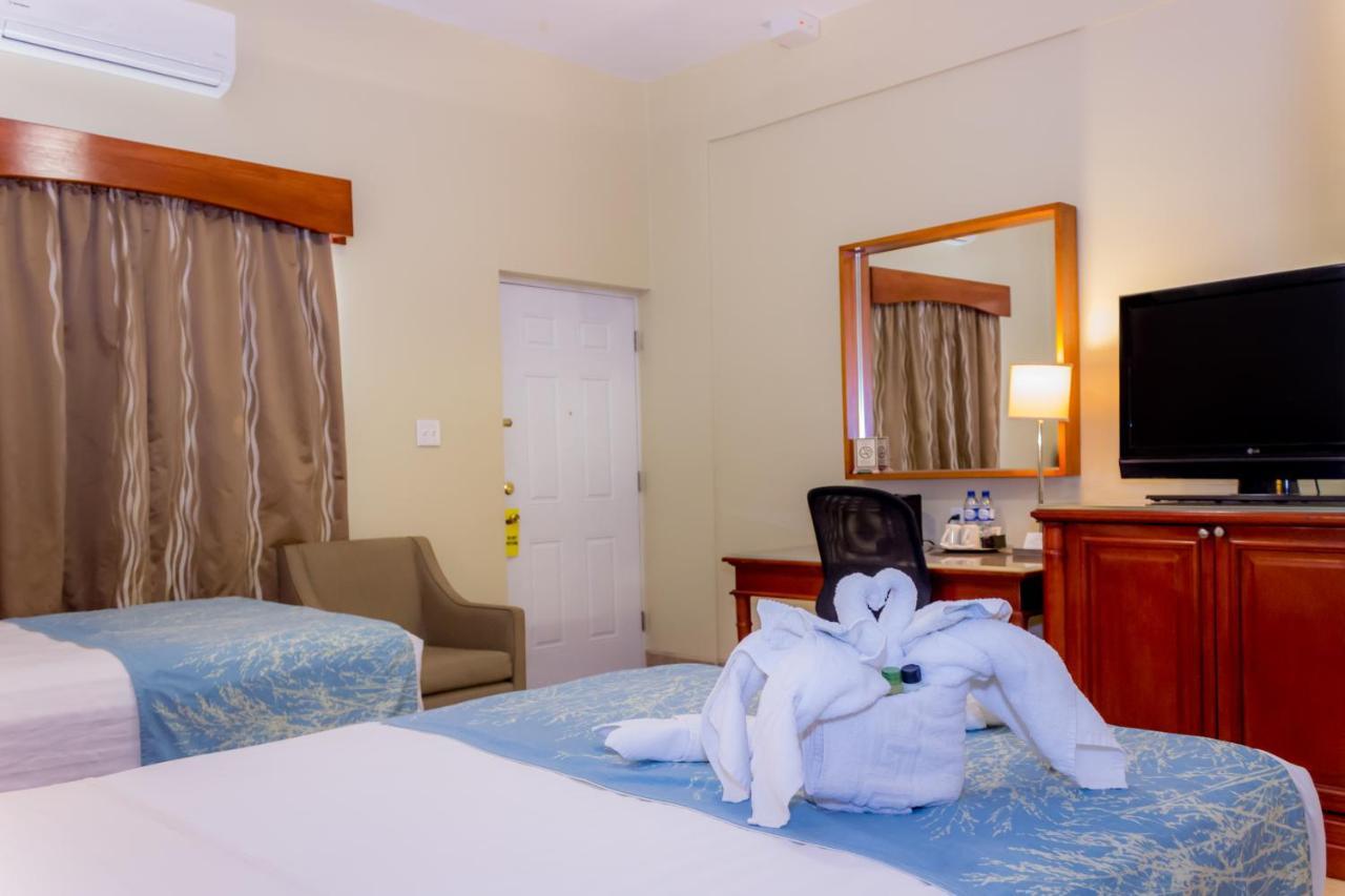 Rolson Hotel San Ignacio Bagian luar foto